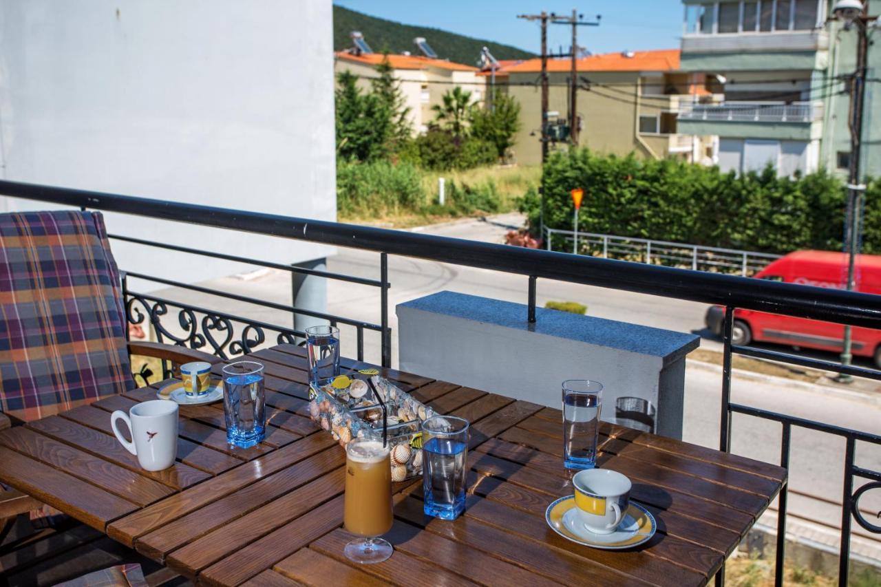 Near The Sea House Βίλα Néa Péramos Εξωτερικό φωτογραφία
